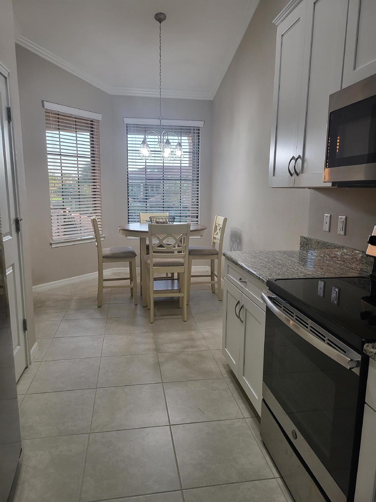 9441 Benvenuto Ct - 4-202 property image