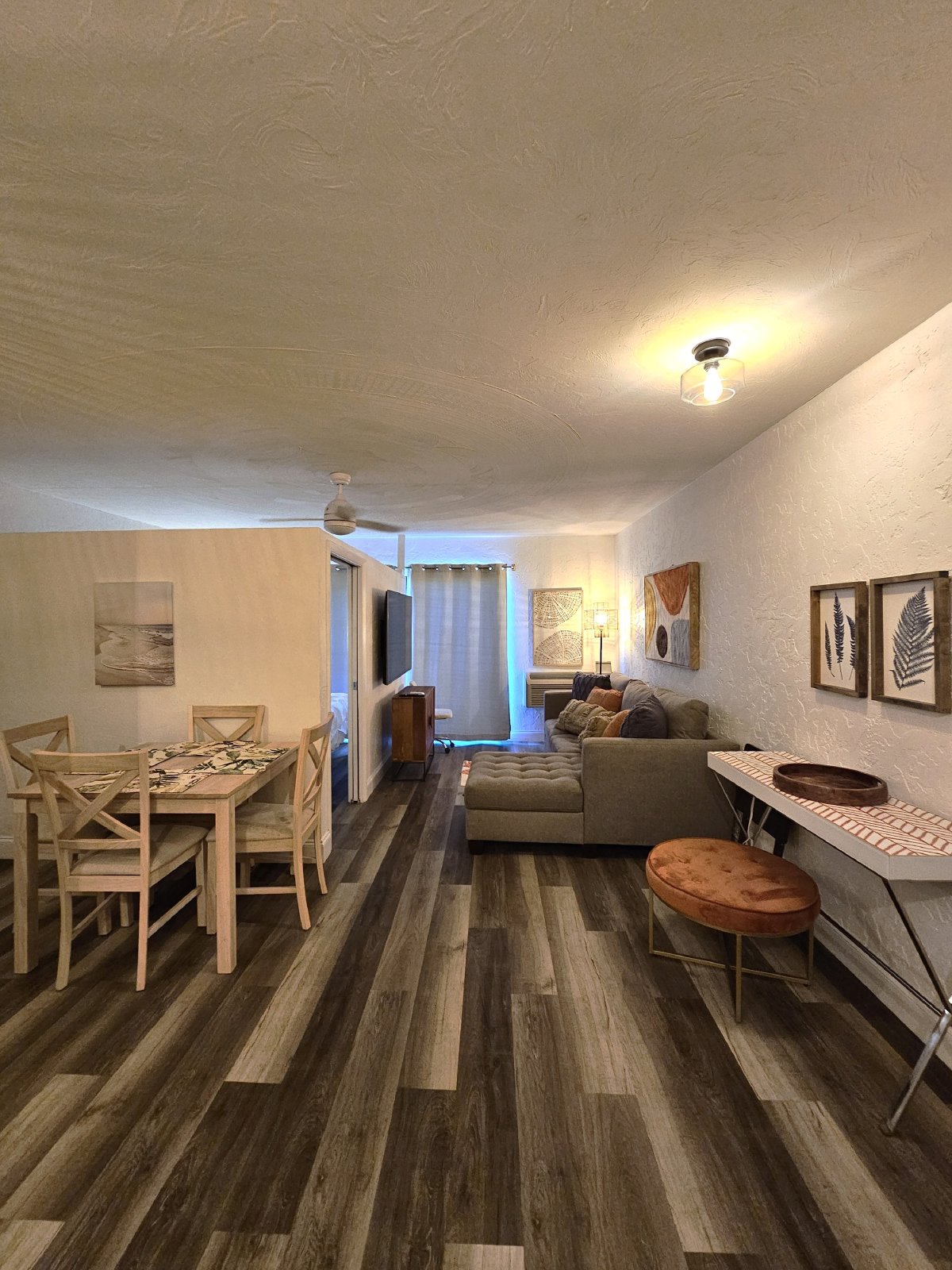 828 Wiggins Pass Road - 9 property image