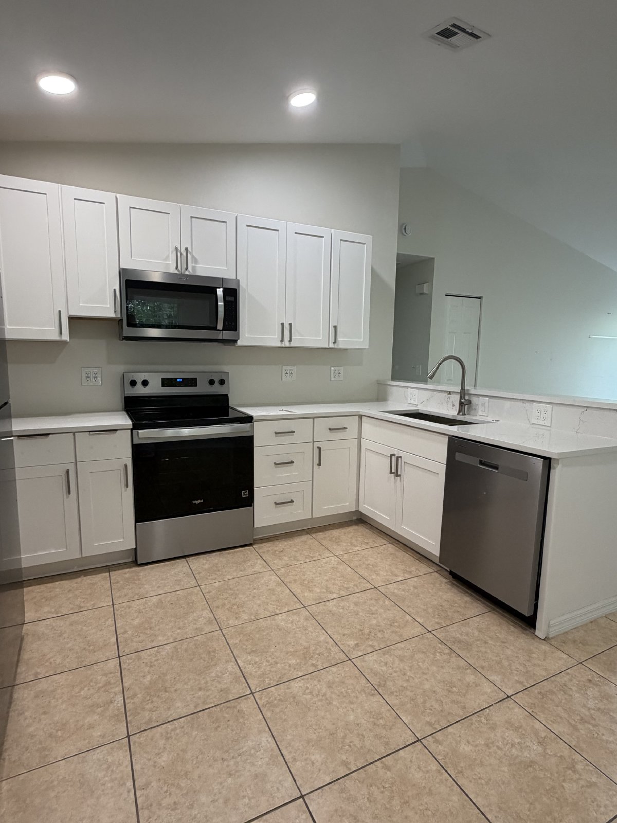 9209 Seville Road - 1 property image