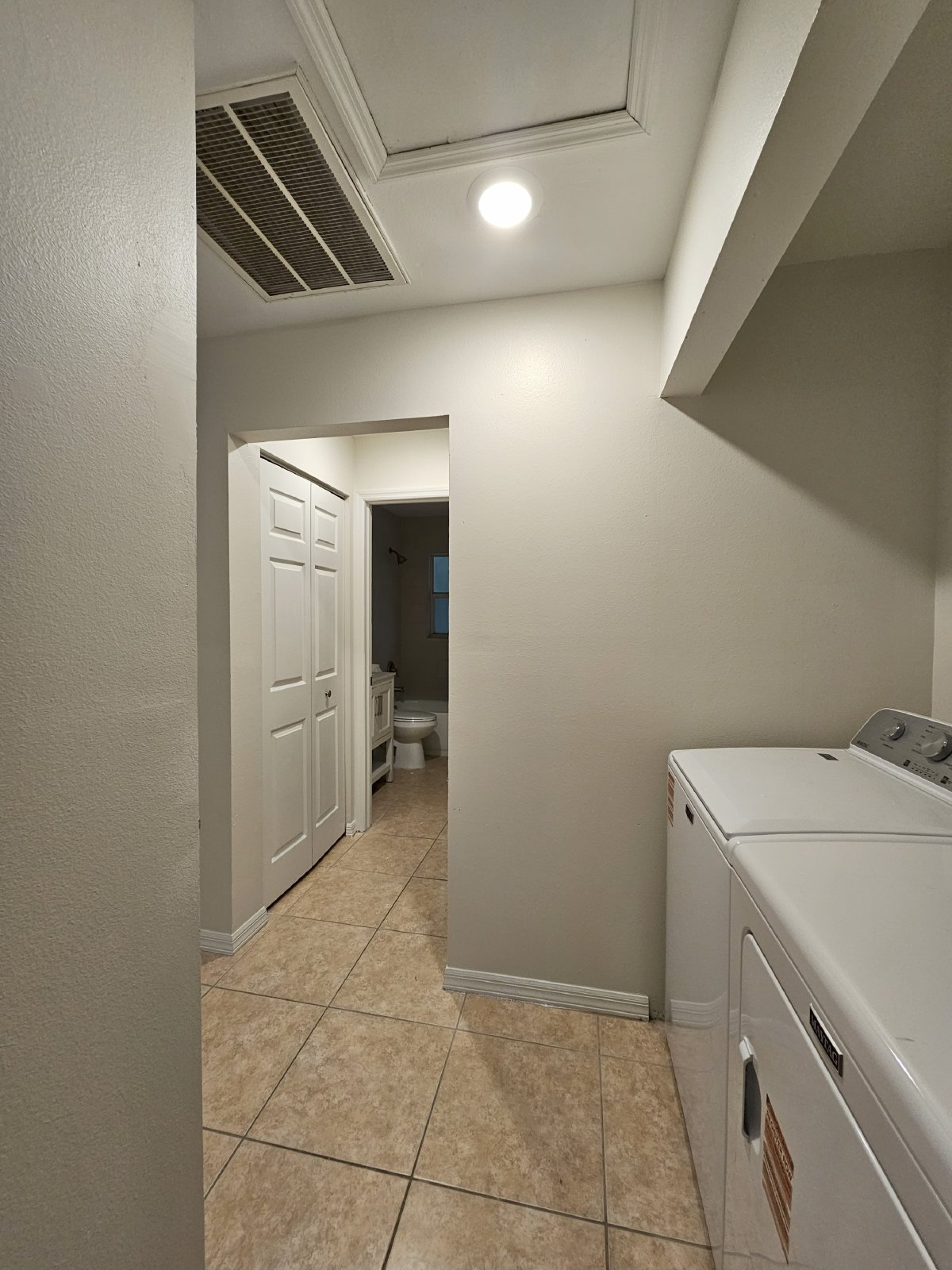 9209 Seville Road - 1 property image