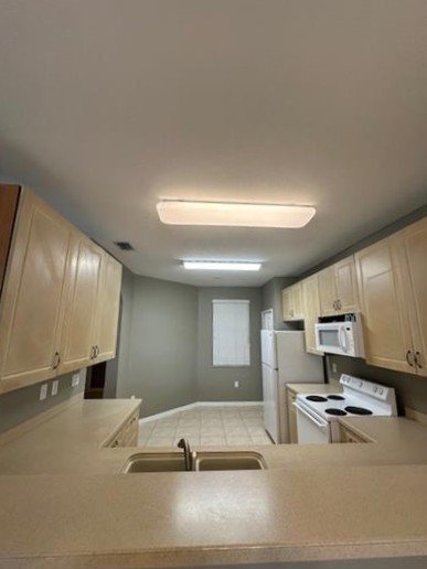 14732 Sutherland Avenue Unit 332 - 332 property image