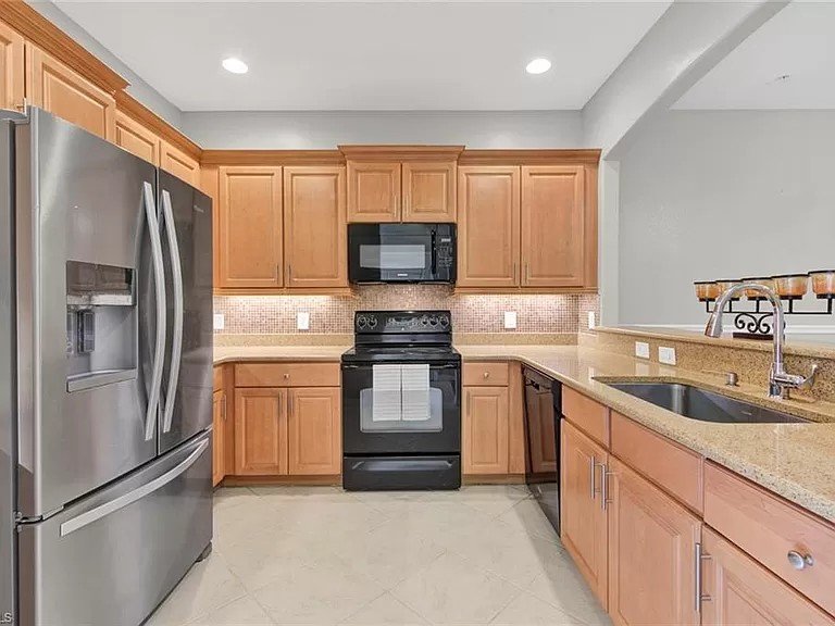 4400 Lazio Way Unit 202 - 202 property image
