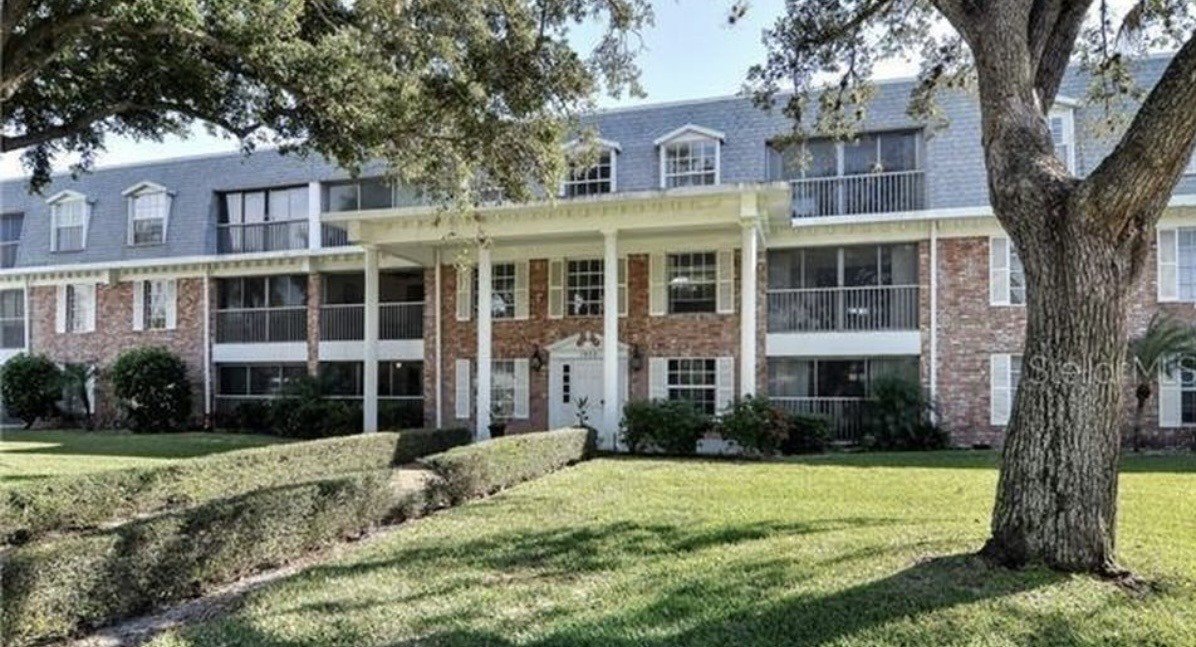 1900 Alamanda Drive - 202 property image
