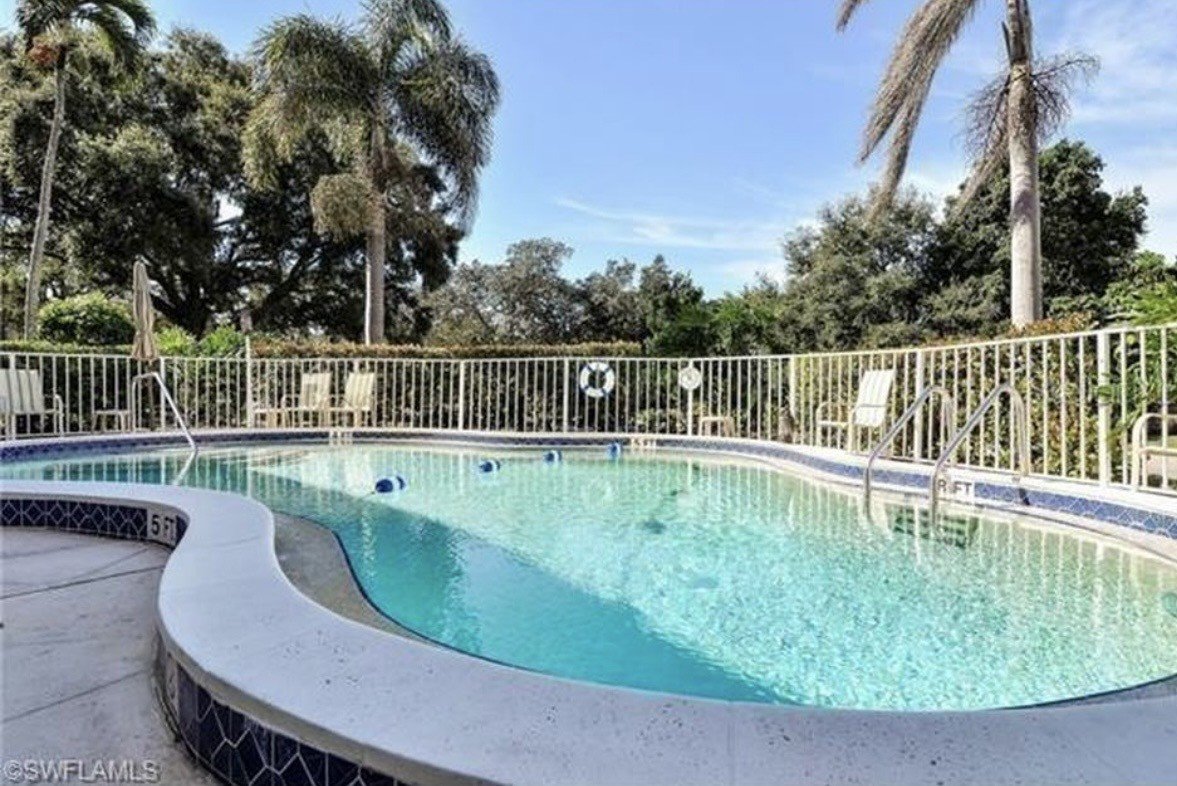 1900 Alamanda Drive - 202 property image